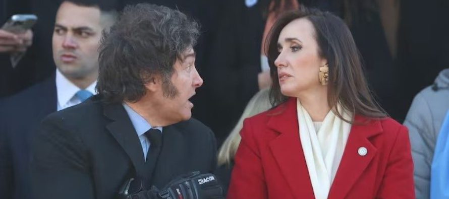 Un documento reveló que Villarruel se notificó del viaje de Milei después de la expulsión de Kueider