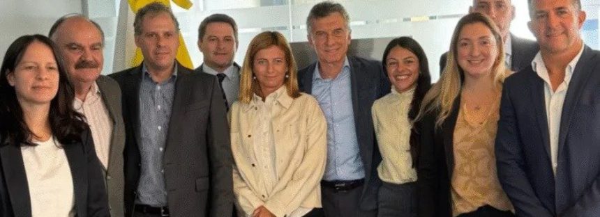 Mauricio Macri se reunió con senadores del PRO para analizar la alianza con LLA