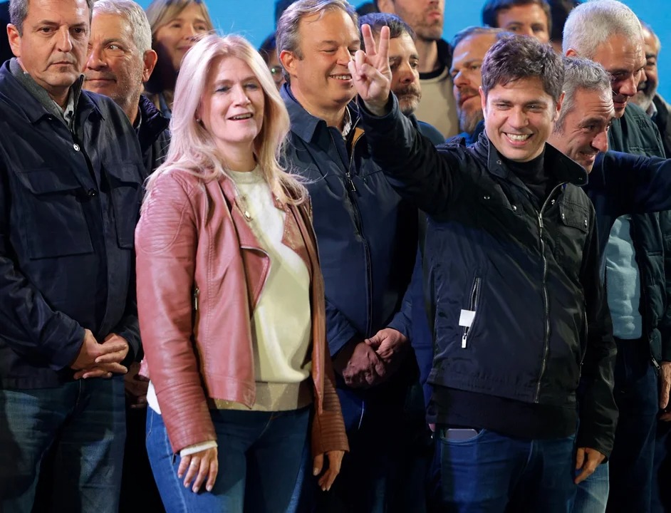 Axel Kicillof destacó la "victoria aplastante" de Fuerza Patria y ...