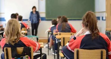 El Gobierno desreguló las cuotas de colegios privados: se podrán fijar aranceles libremente