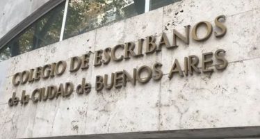El Colegio de Escribanos de la Ciudad inaugura su Instituto con un debate sobre educación