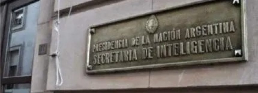 Malestar en la SIDE: empleados deberán someterse al polígrafo y crecen las críticas internas