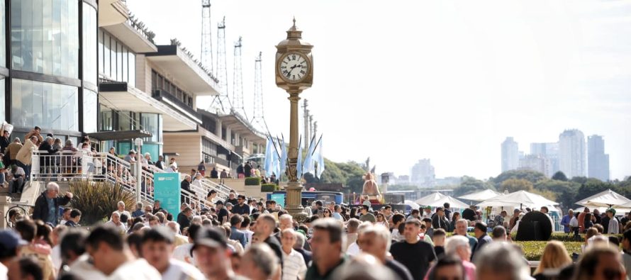 El Hipódromo de Palermo celebró sus 150 años con una multitud y propuestas para toda la familia