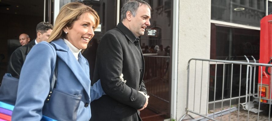 Adorni presentó su declaración jurada tras la polémica: «Con mi mujer ahorramos toda la vida»