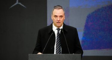 Los detalles de la declaración jurada de Adorni: su patrimonio ahora es de más de $944 millones