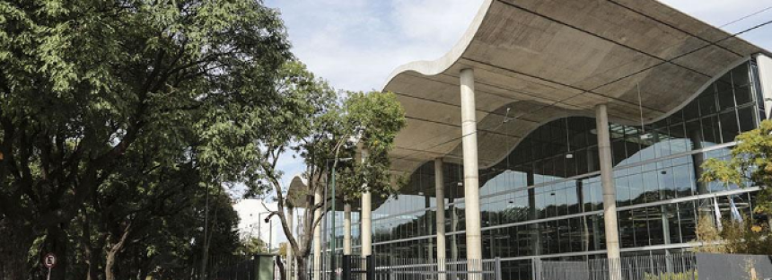 La Ciudad elimina 359 cargos y alcanza la planta administrativa más baja de los últimos 10 años