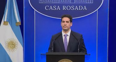 El nuevo vocero presidencial, bajo la lupa por una causa que involucra a LLA en La Pampa