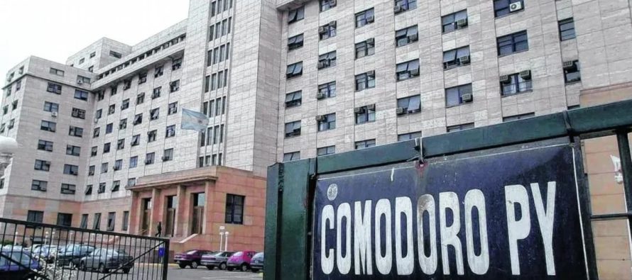 Causa $LIBRA: la Justicia definirá en los próximos días si acepta la inclusión de los querellantes