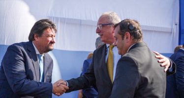 La foto que incomoda a Rovira: Passalacqua se mostró con Closs y Herrera Ahuad