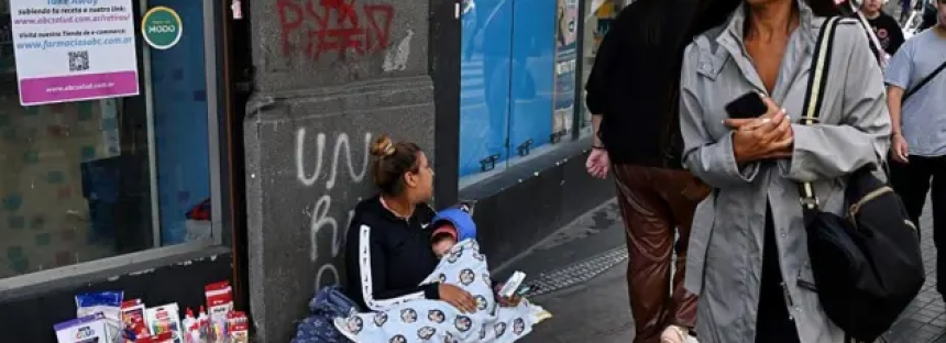 Pobreza en Argentina: el INDEC informó que llegó al 32,3% y la indigencia al 7,5% en 2026