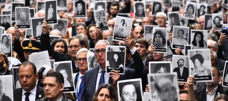 La Justicia habilitó el juicio en ausencia contra los imputados por el atentado contra la AMIA