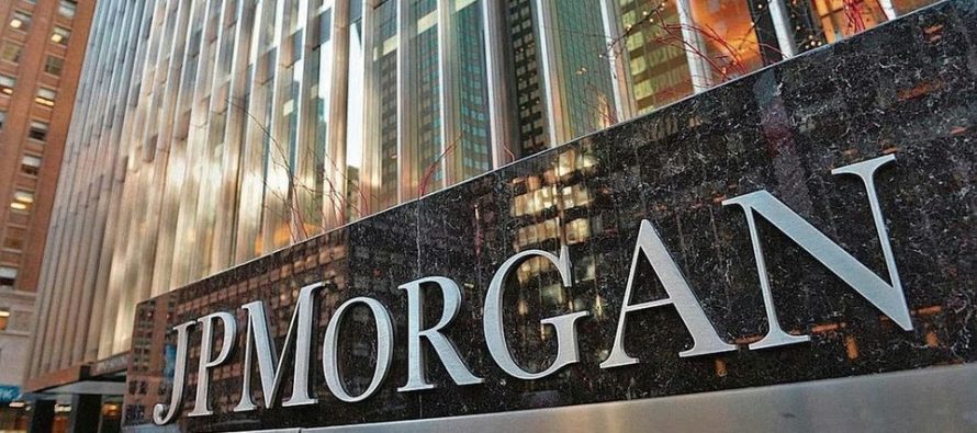 J.P. Morgan advirtió por la fuerte caída de la actividad y recortó su proyección de crecimiento para Argentina